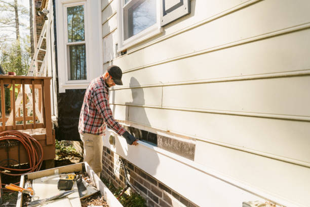 Trusted Emergency Siding Repair service in Enumclaw, WA - Creative Siding
